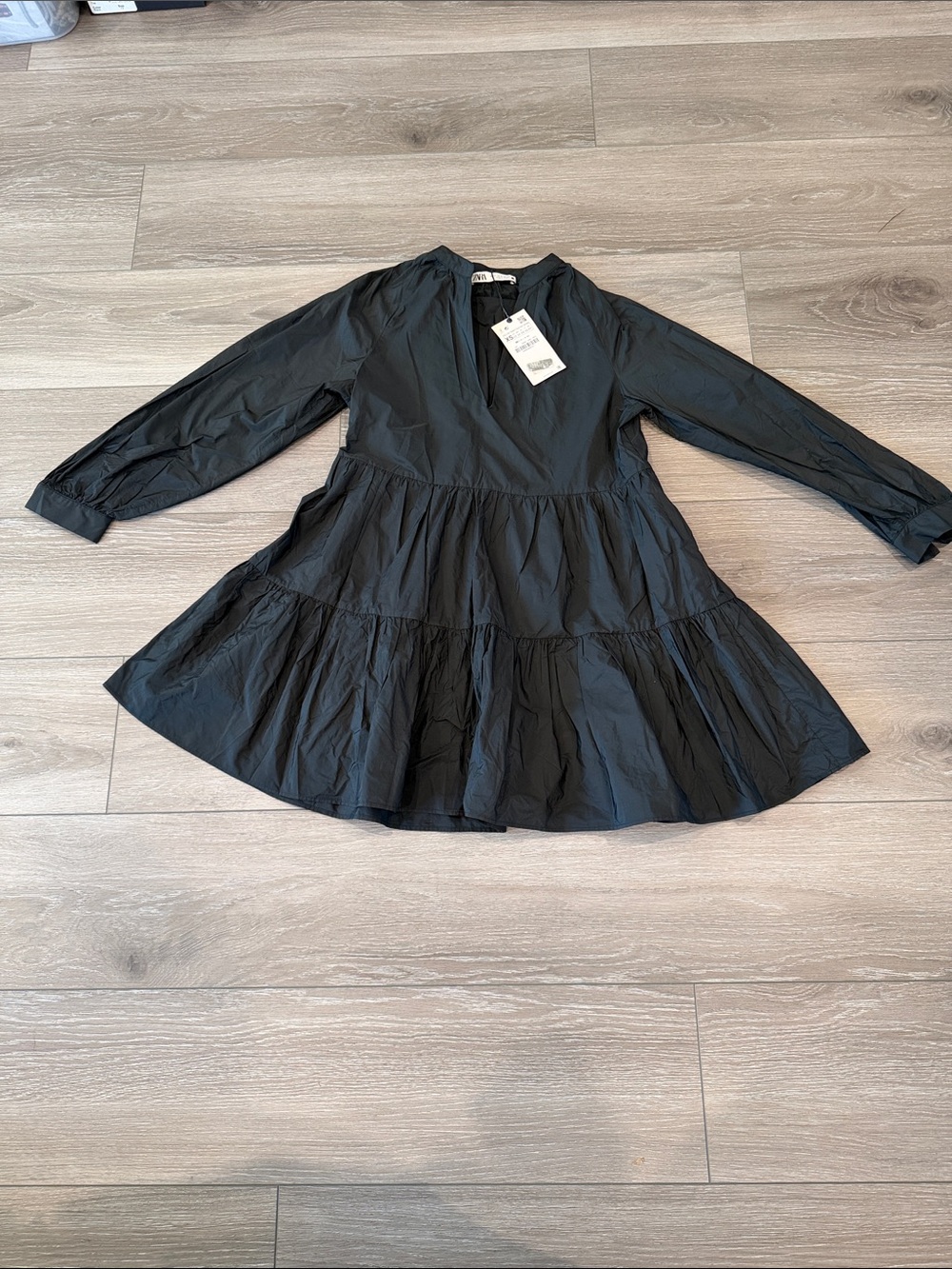 Zara Black Tiered V-Neck Long-Sleeve Dress